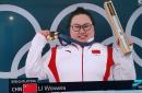 土库曼斯坦选手在举重比赛中夺得奖牌