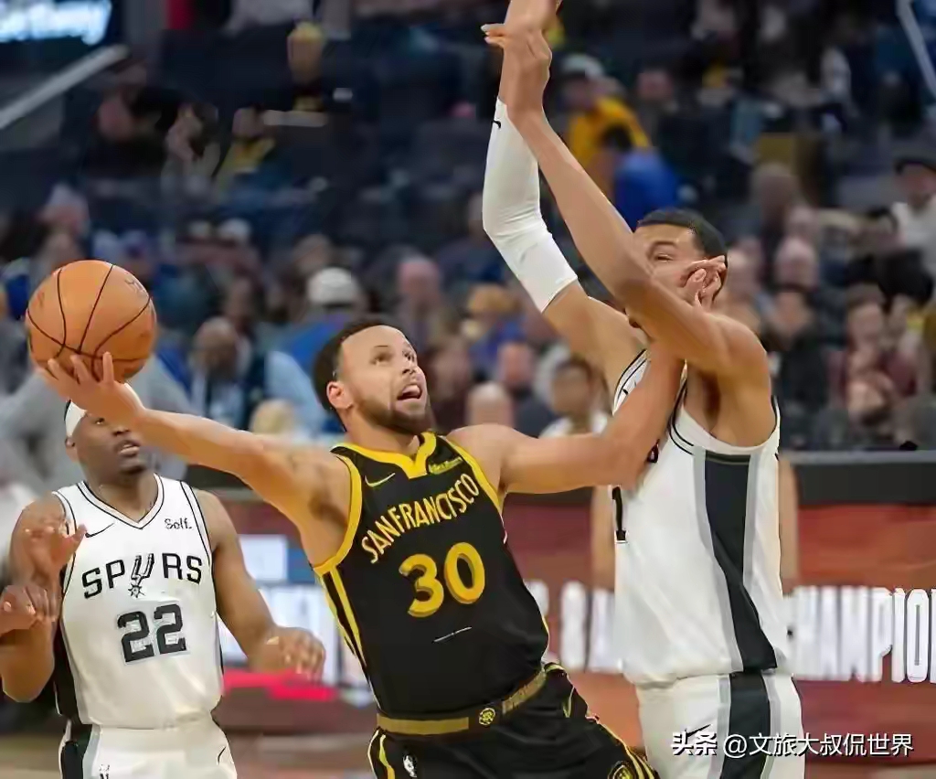 开元棋牌网页-猛龙对掘金